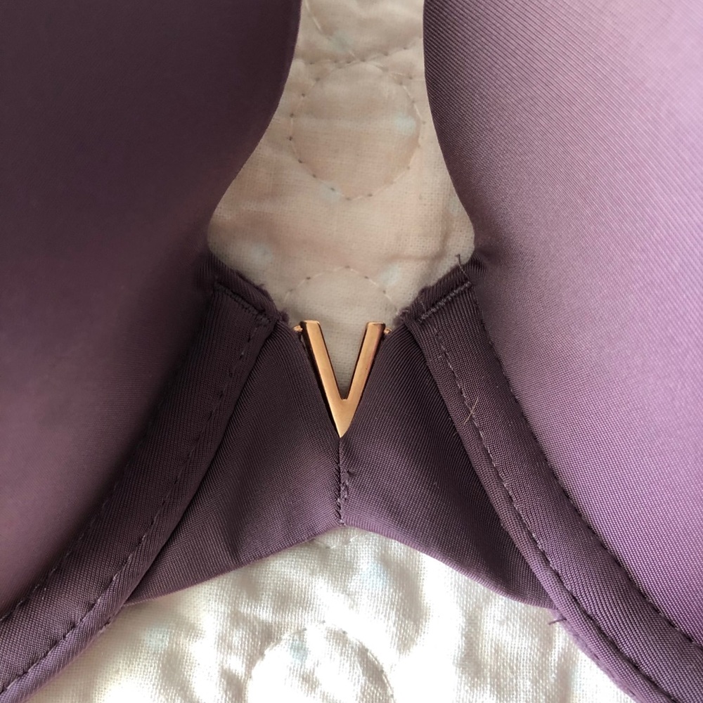 VS bra - Picture 3 of 5
